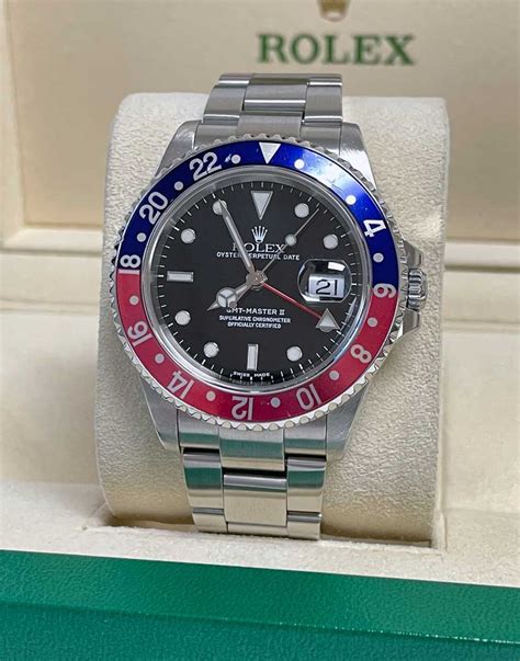 rolex gmt pepsi nuovo|rolex gmt pepsi holes.